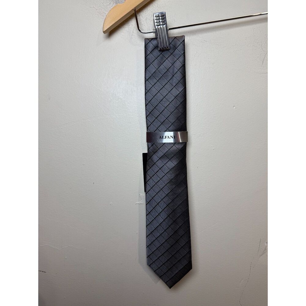 Alfani Men's 1AFCO-4051 Charcoal Vendetta Grid Adjustable Designer Necktie NWT